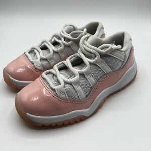 Jordan 11 Retro Low PreSchool Legend Pink‎